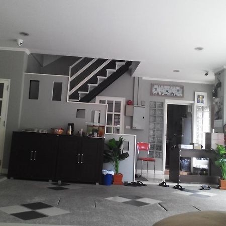 Taylor'S Guesthouse 후아 힌 외부 사진
